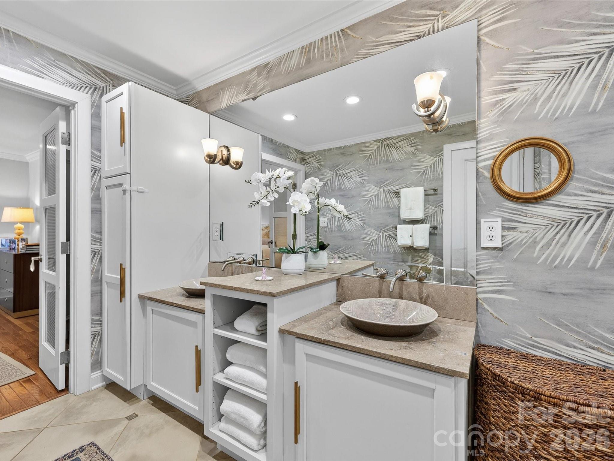 Broadmoor - Residential