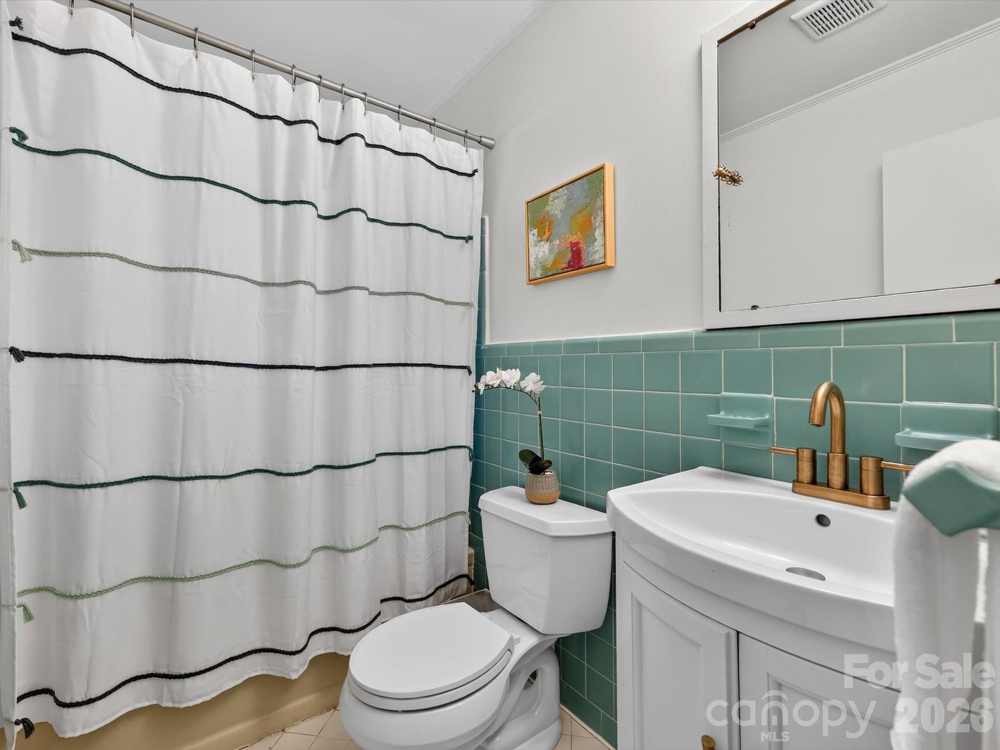 Broadmoor - Residential