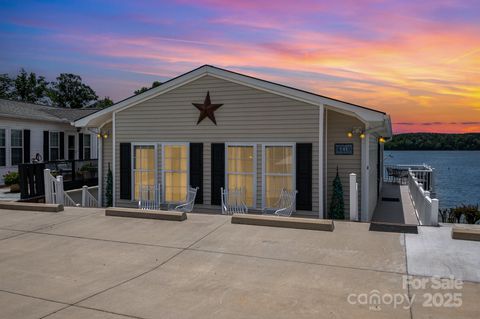 141 Badin Lake Circle New London NC 28127