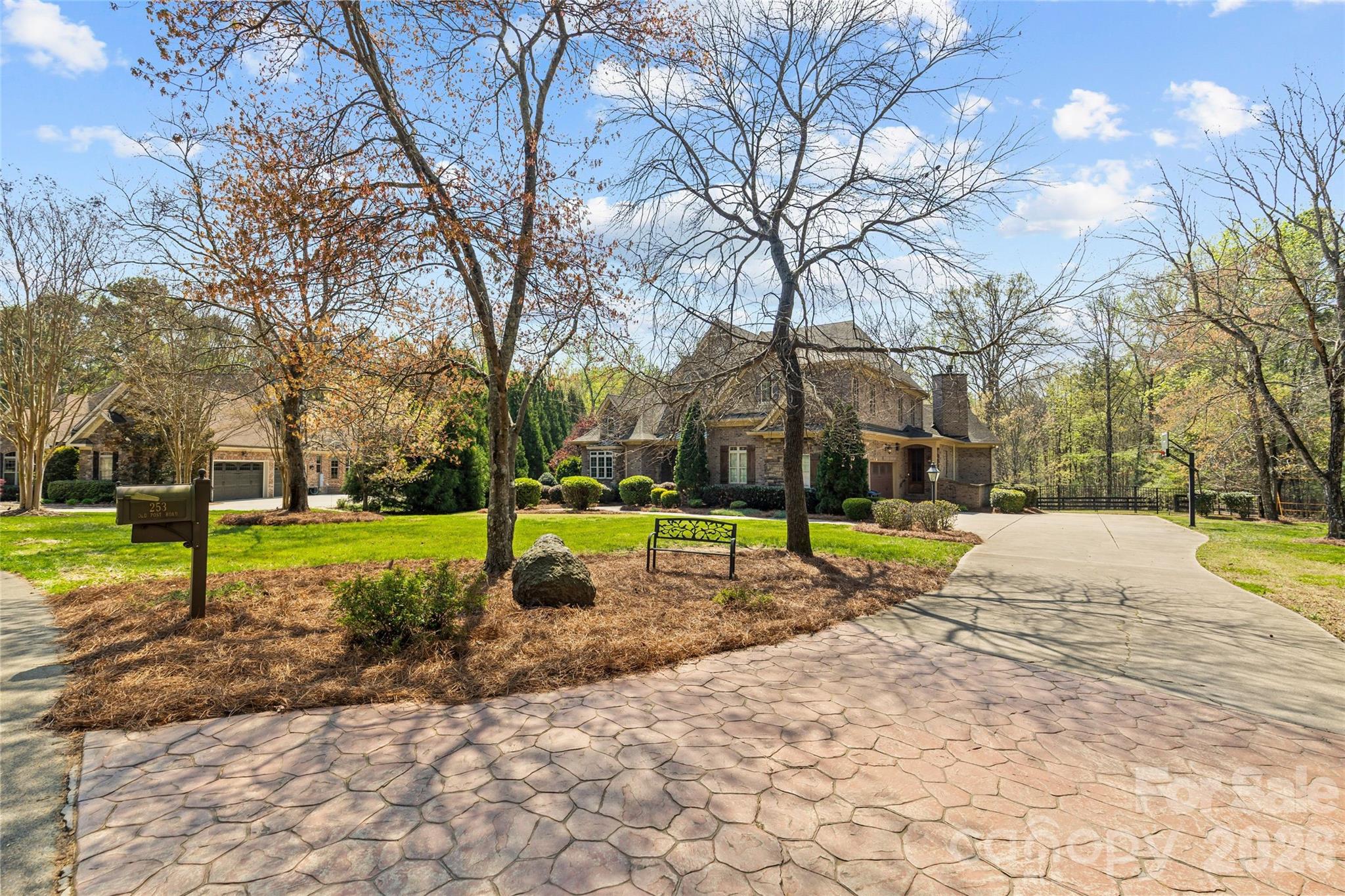 The Retreat - Residential