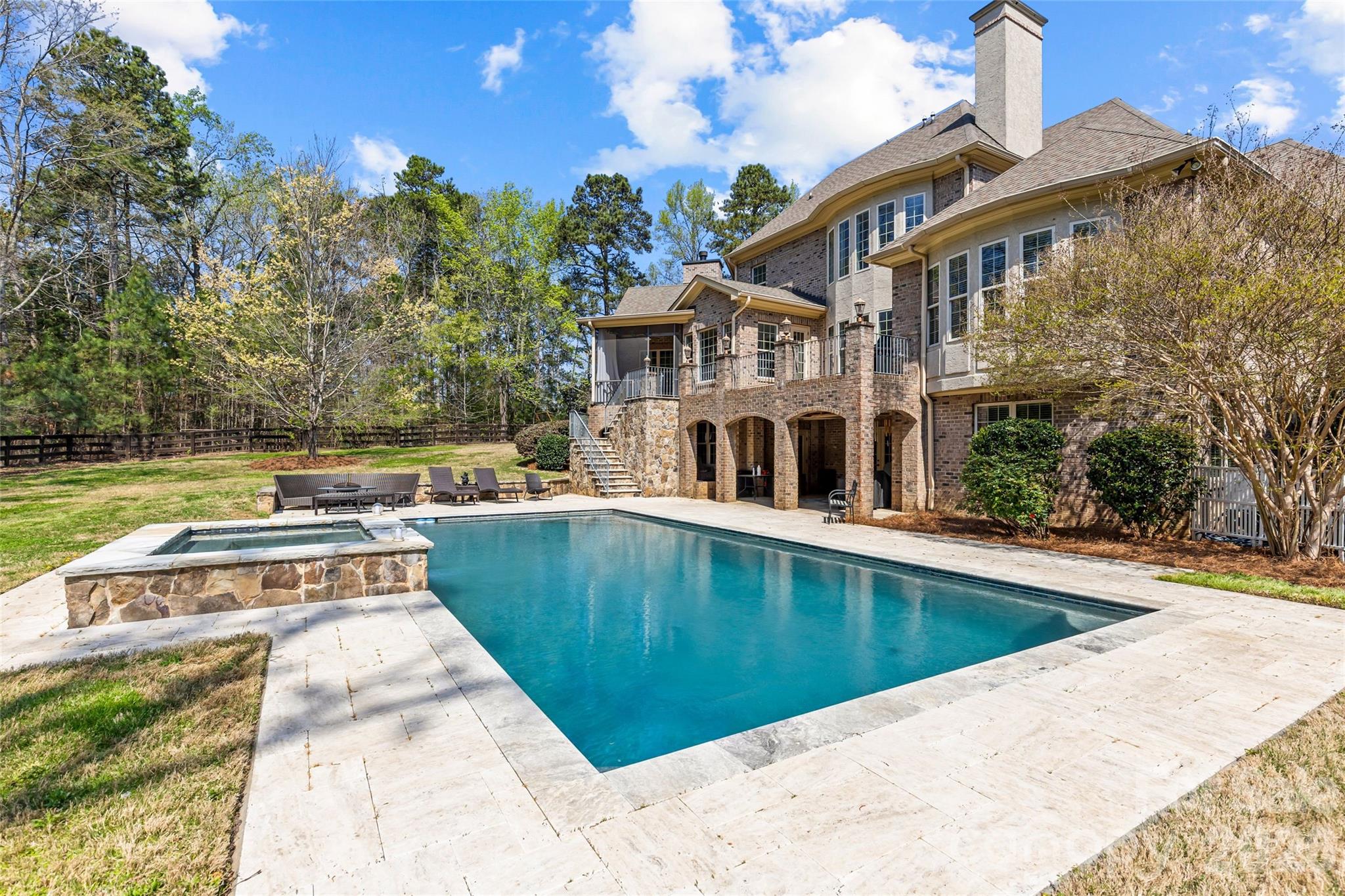 The Retreat - Residential