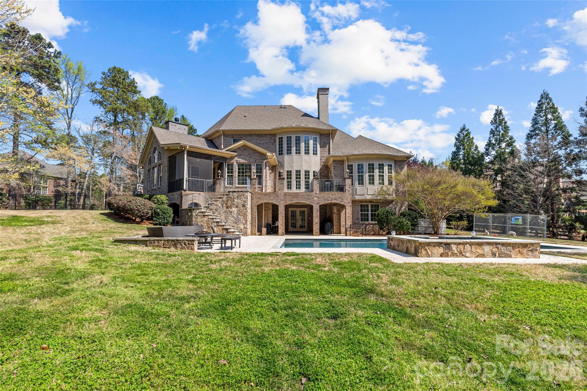 The Retreat - Residential