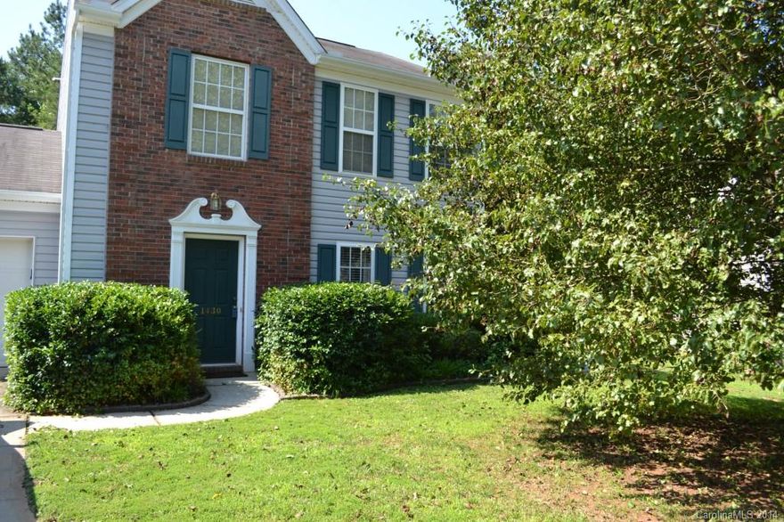 Great community with  pond, walking trails, pool and playground.  End of cul de sac fenced lot with a large back yard, plenty of room for a vegetable garden, backs to trees for privacy. New Roof October 2014,  New black appliances , arched door ways, new carpet vaulted ceiling with fan in Master, fireplace in Great Room, Laundry on main.  Home Warranty is provided by Seller. You will love calling this your HOME!