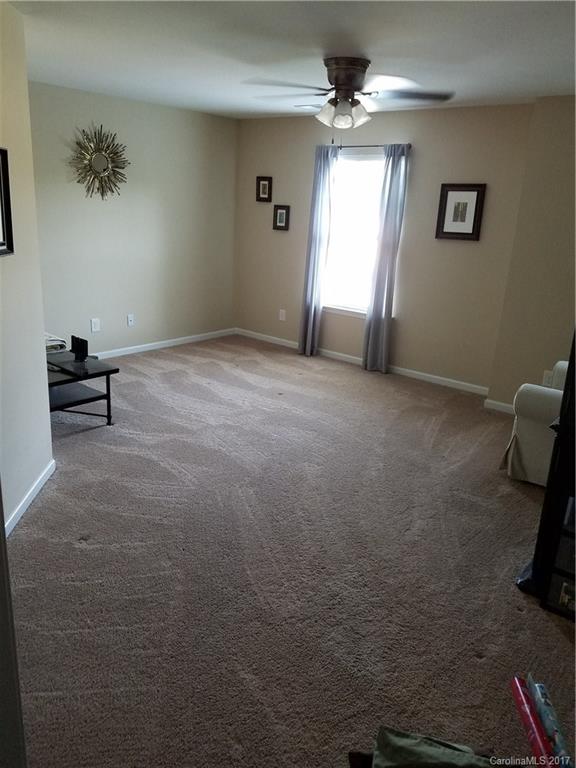 English Trails - Residential