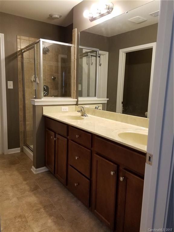 English Trails - Residential