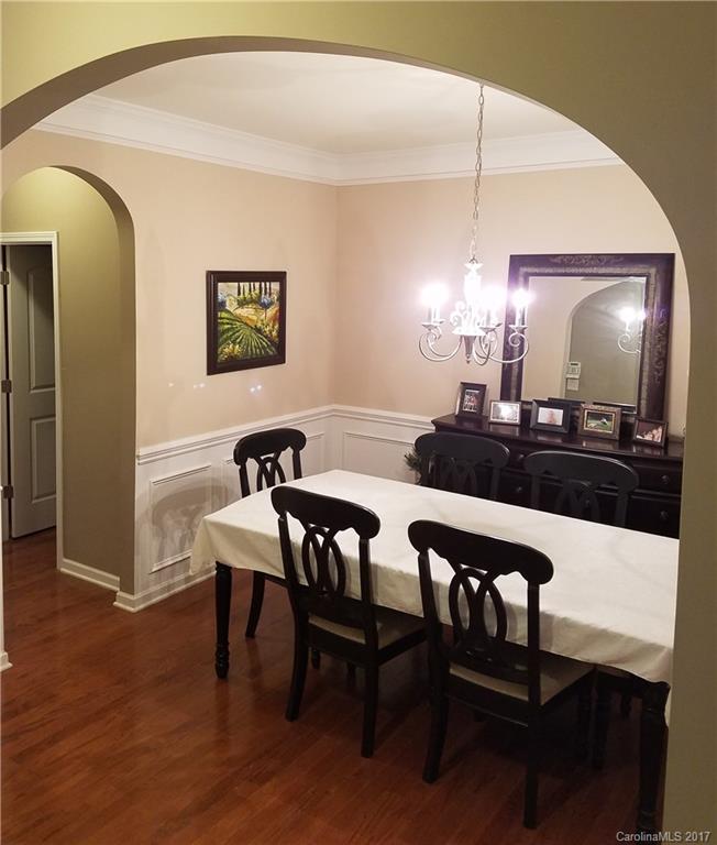 English Trails - Residential