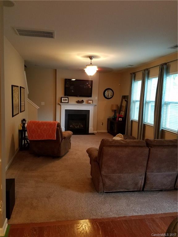 English Trails - Residential