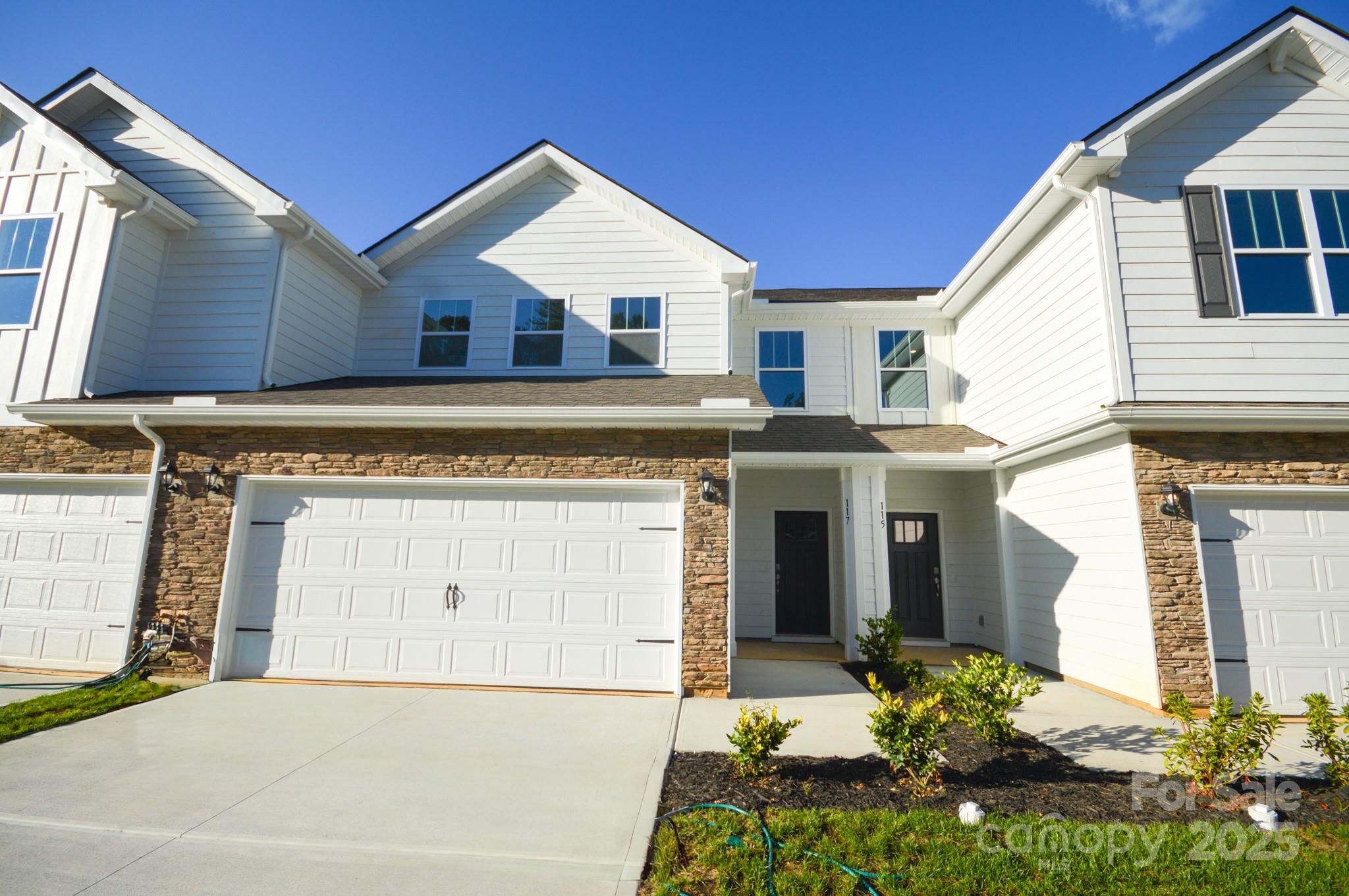 Pleasant Grove Townhomes - Residential