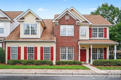 10729 Yellow Tail Court Charlotte NC 28270