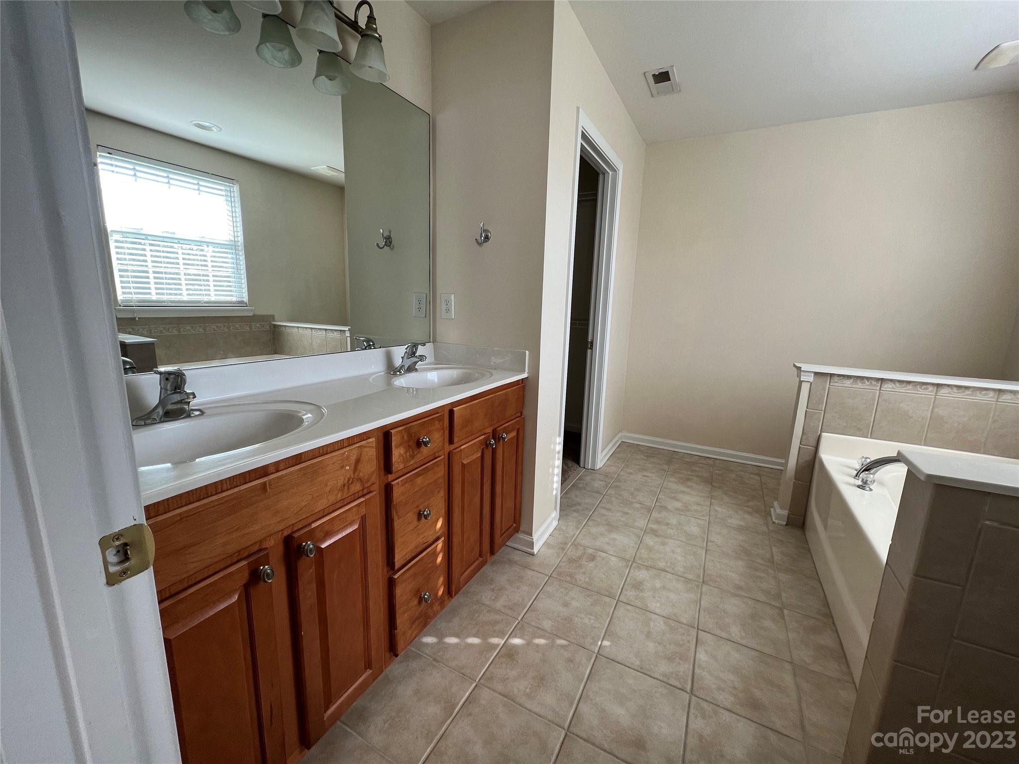 Glen Laurel - Residential Lease