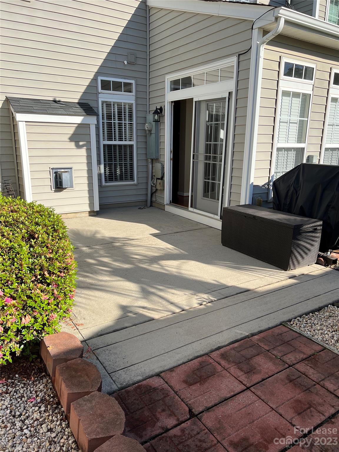 Glen Laurel - Residential Lease