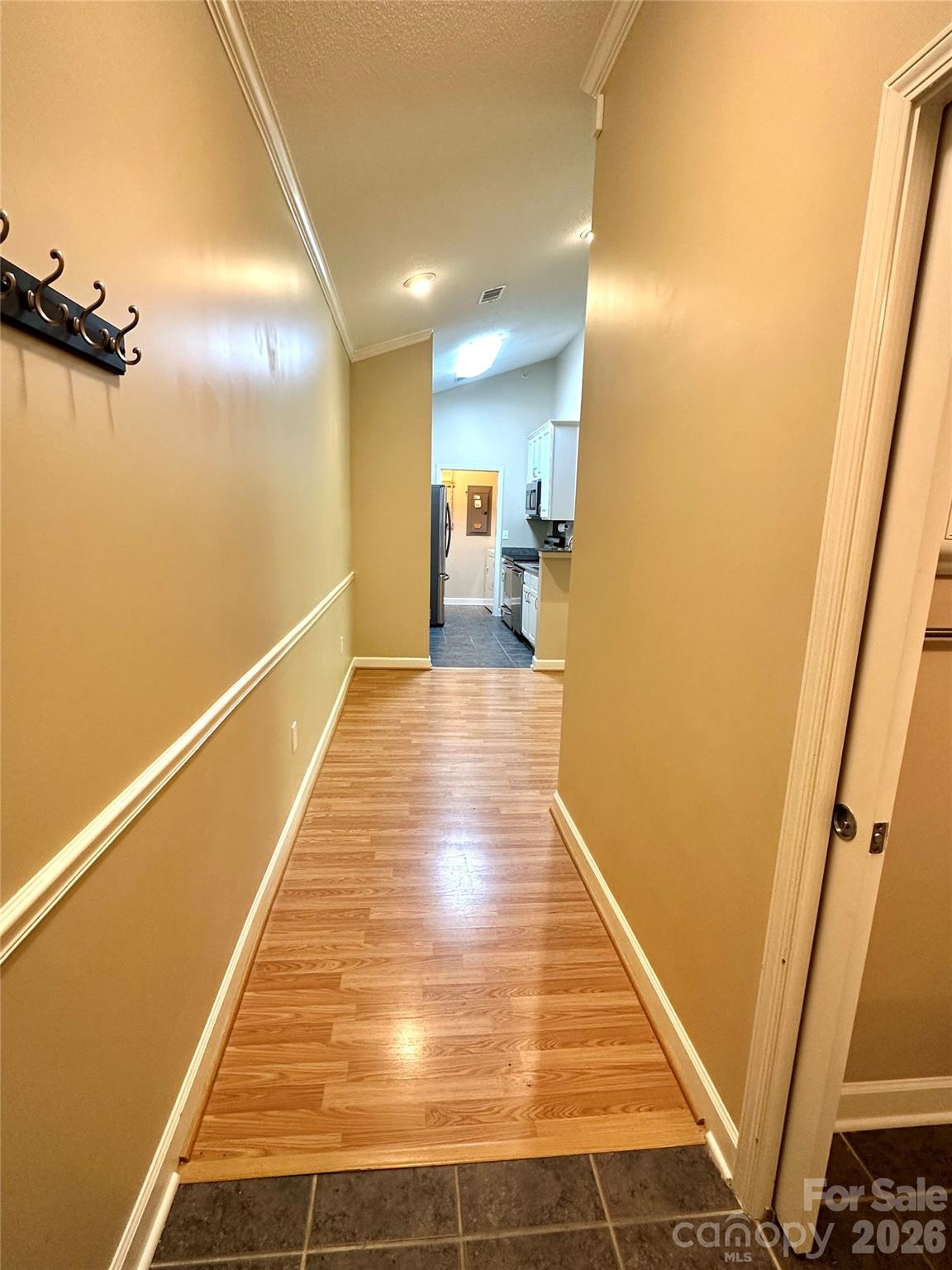 2000 Olde Eastwood Village Boulevard 305