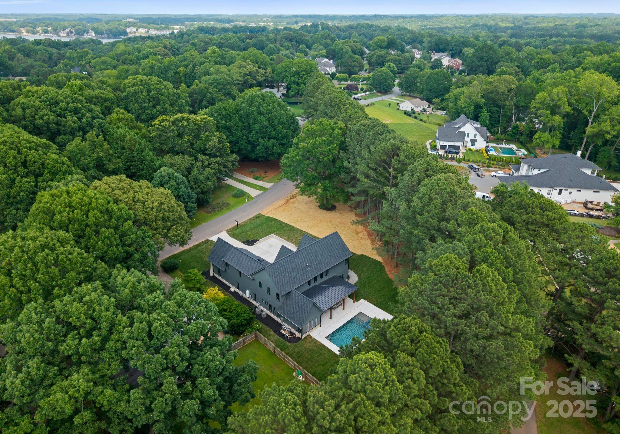 Rockridge Shores - Residential