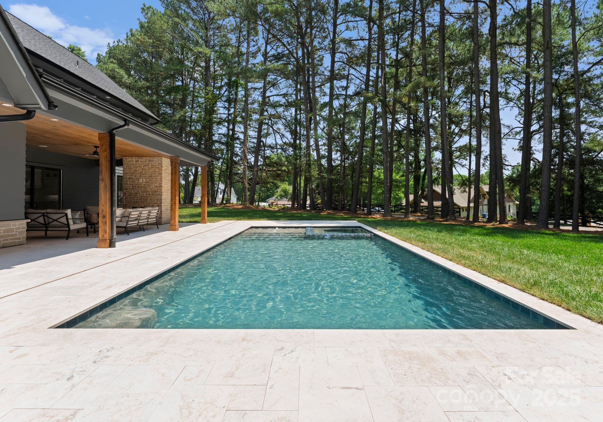 Rockridge Shores - Residential