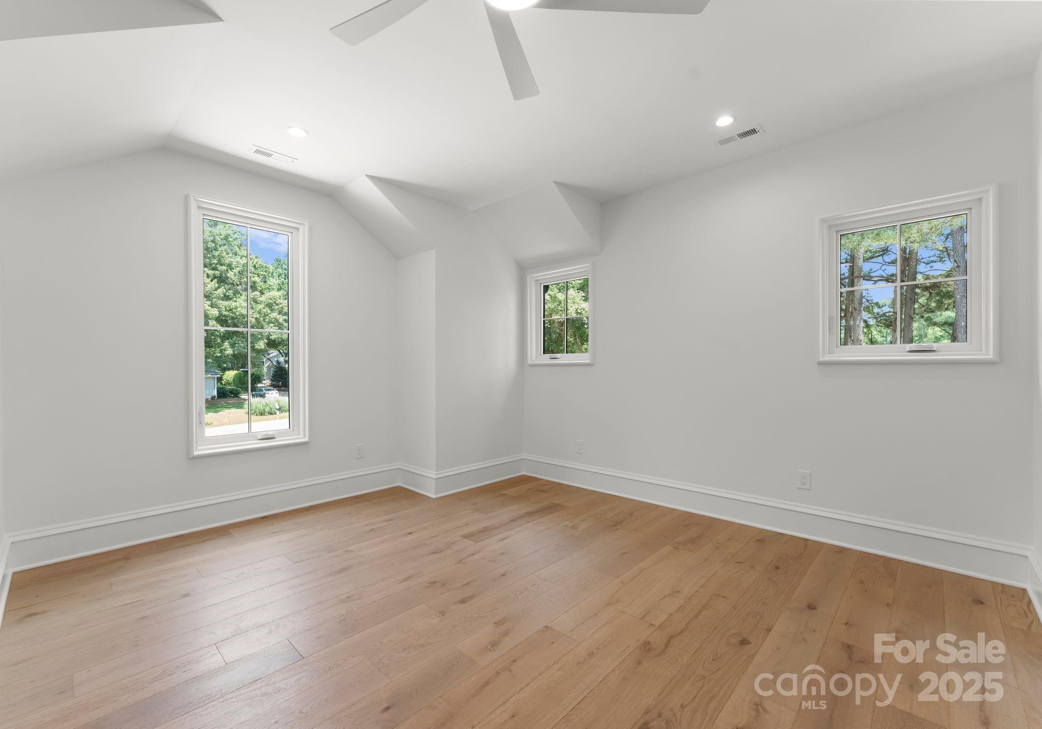 Rockridge Shores - Residential