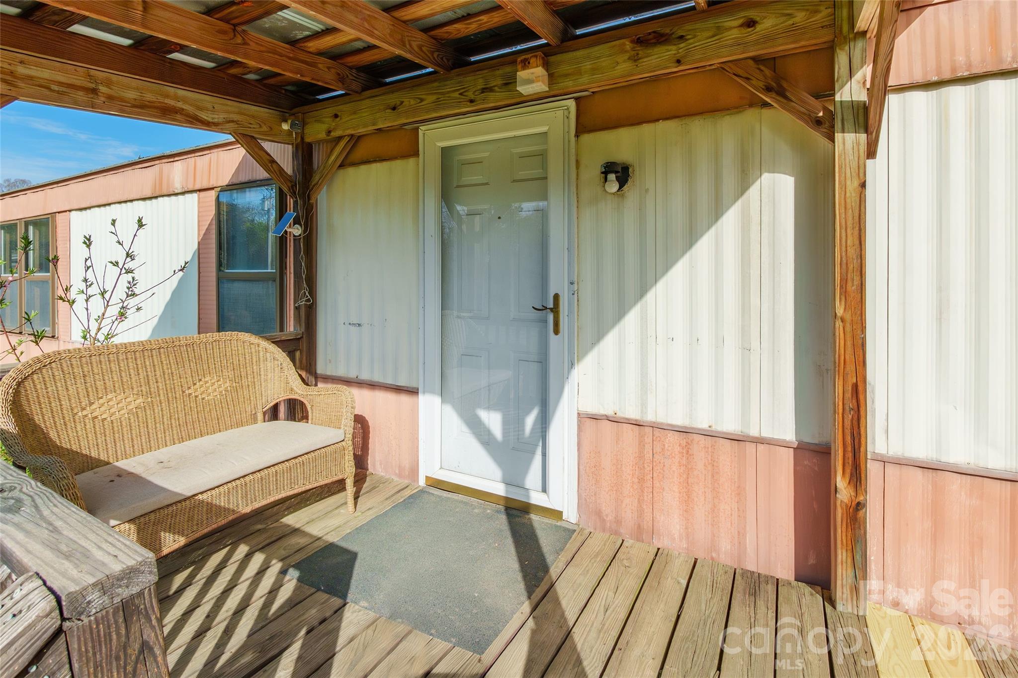 116 Twisted Oak Lane