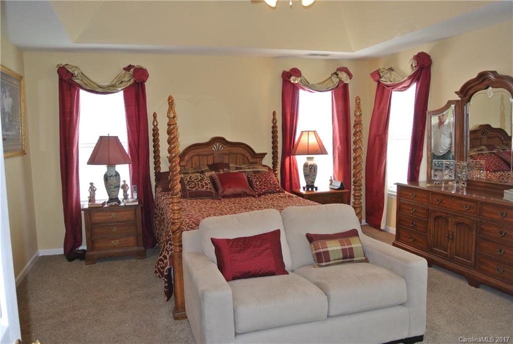 Riverfront - Residential