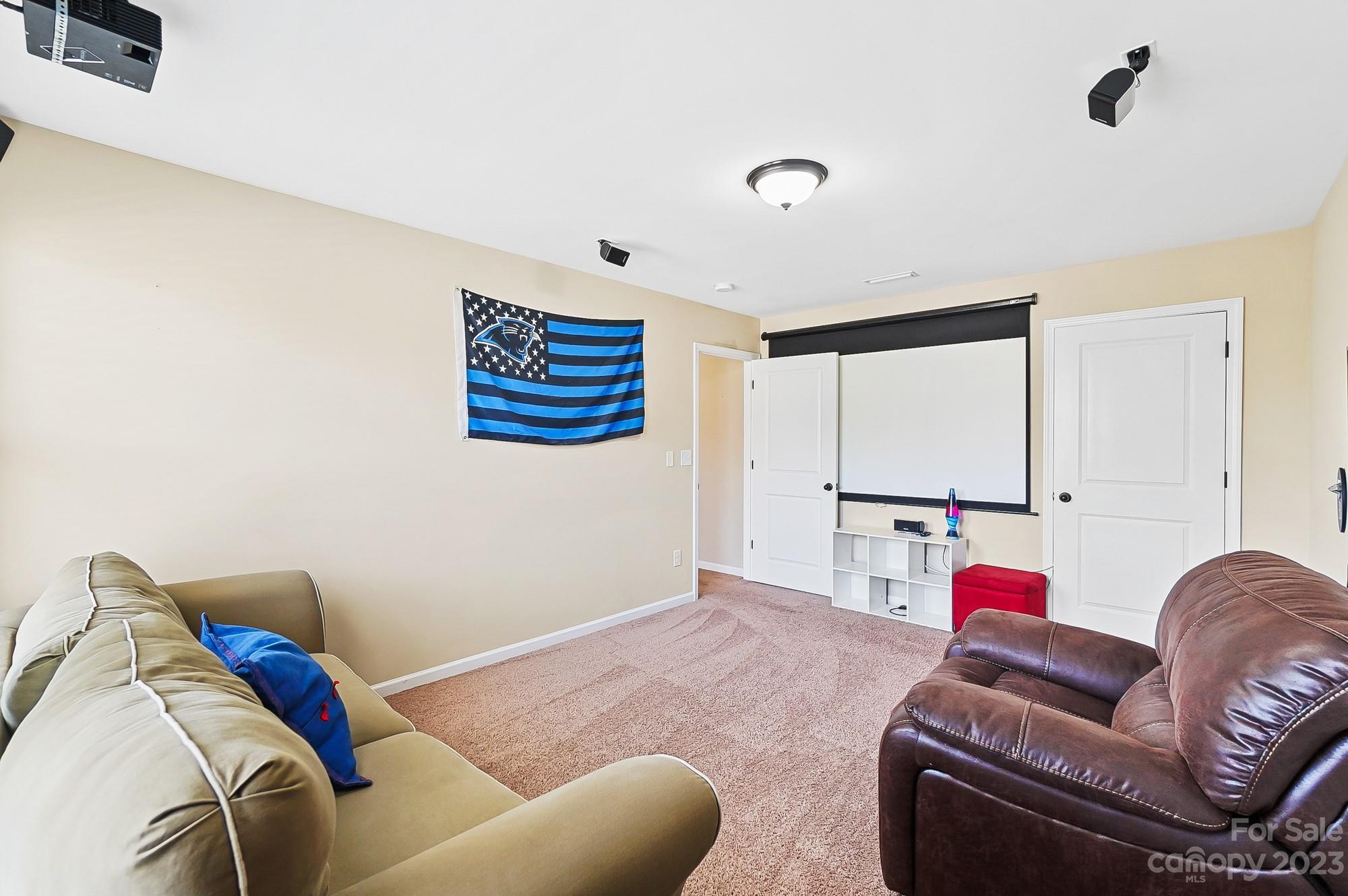 The Farm At Riverpointe - Residential