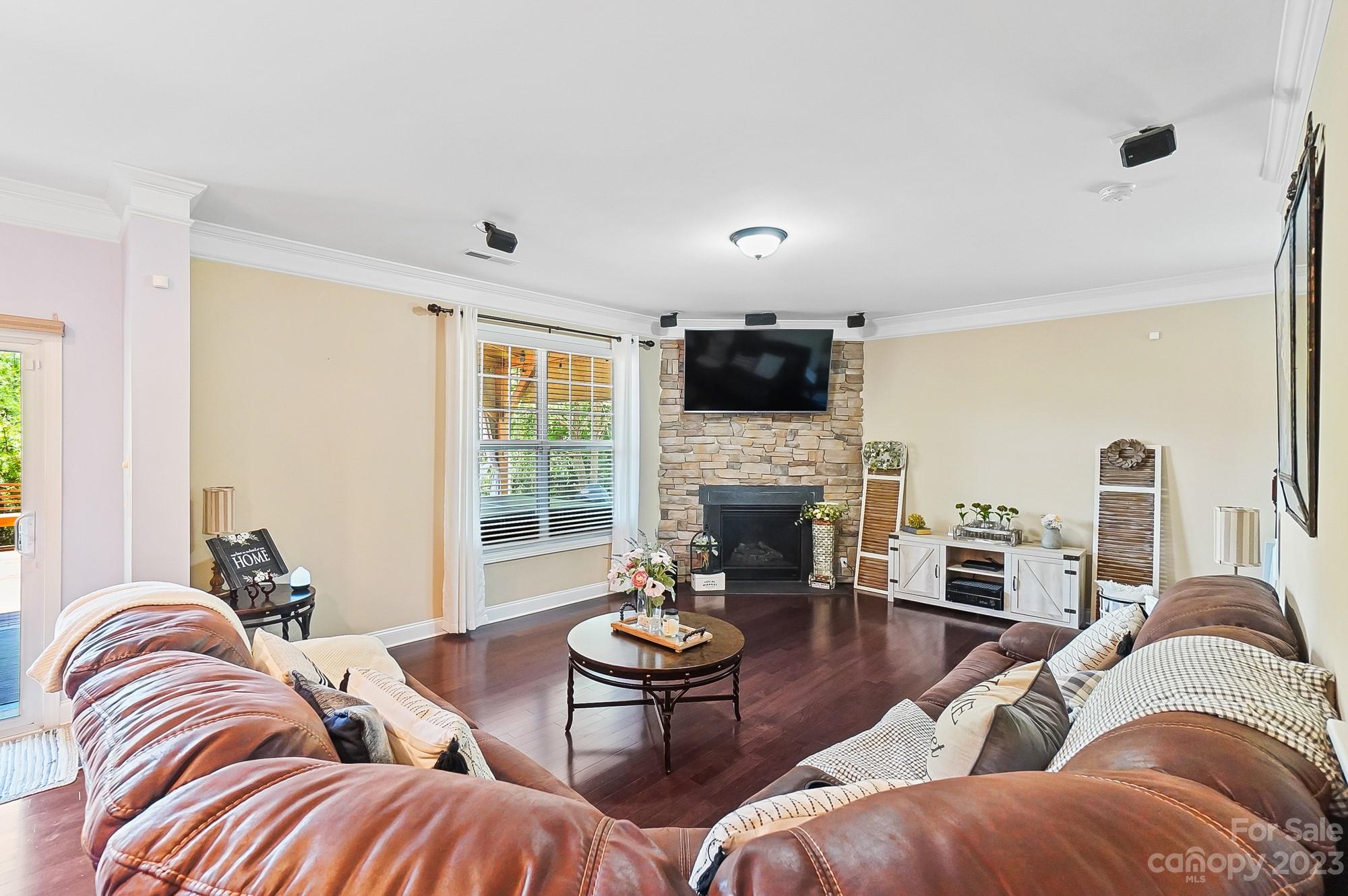 The Farm At Riverpointe - Residential