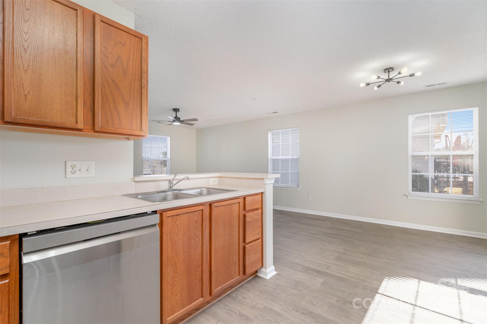 Southern Chase - Residential