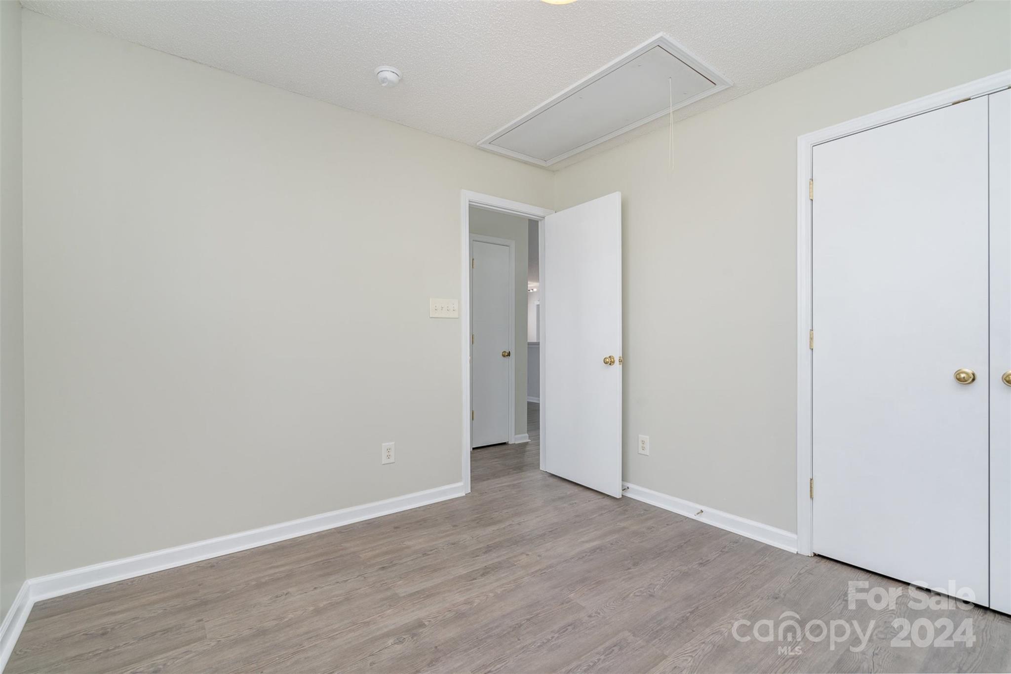 Southern Chase - Residential