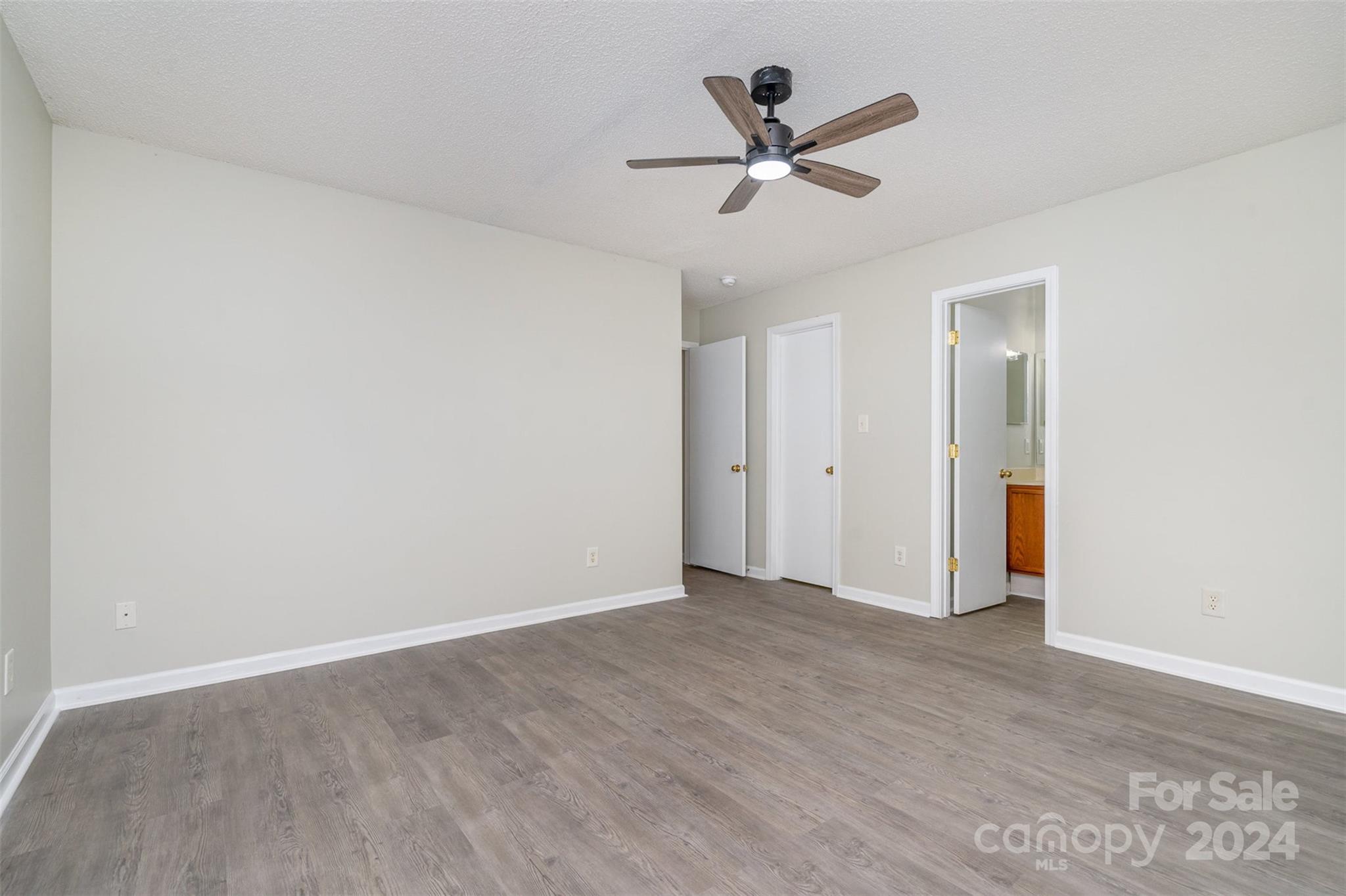 Southern Chase - Residential