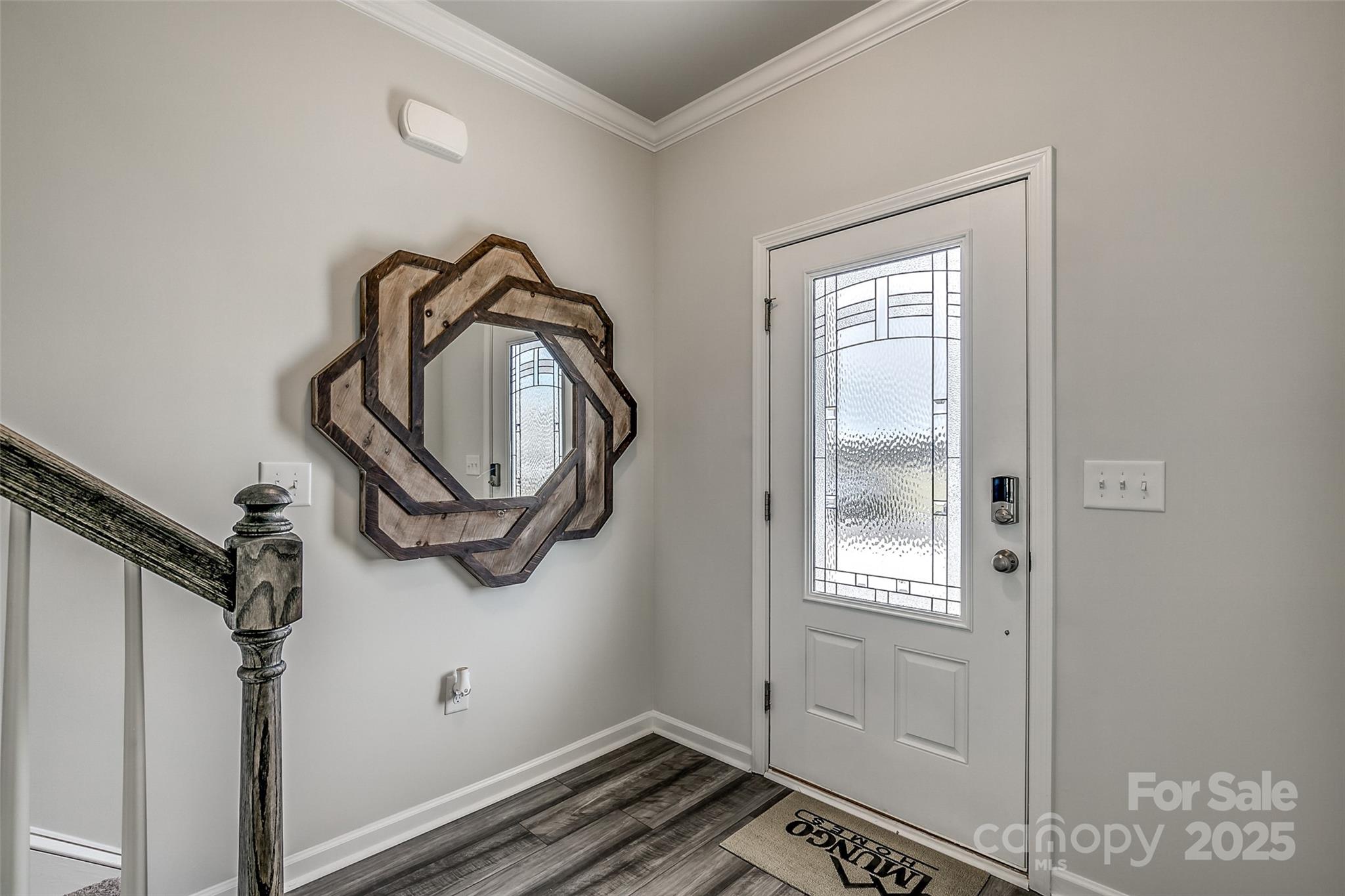 954 Leyna Court
