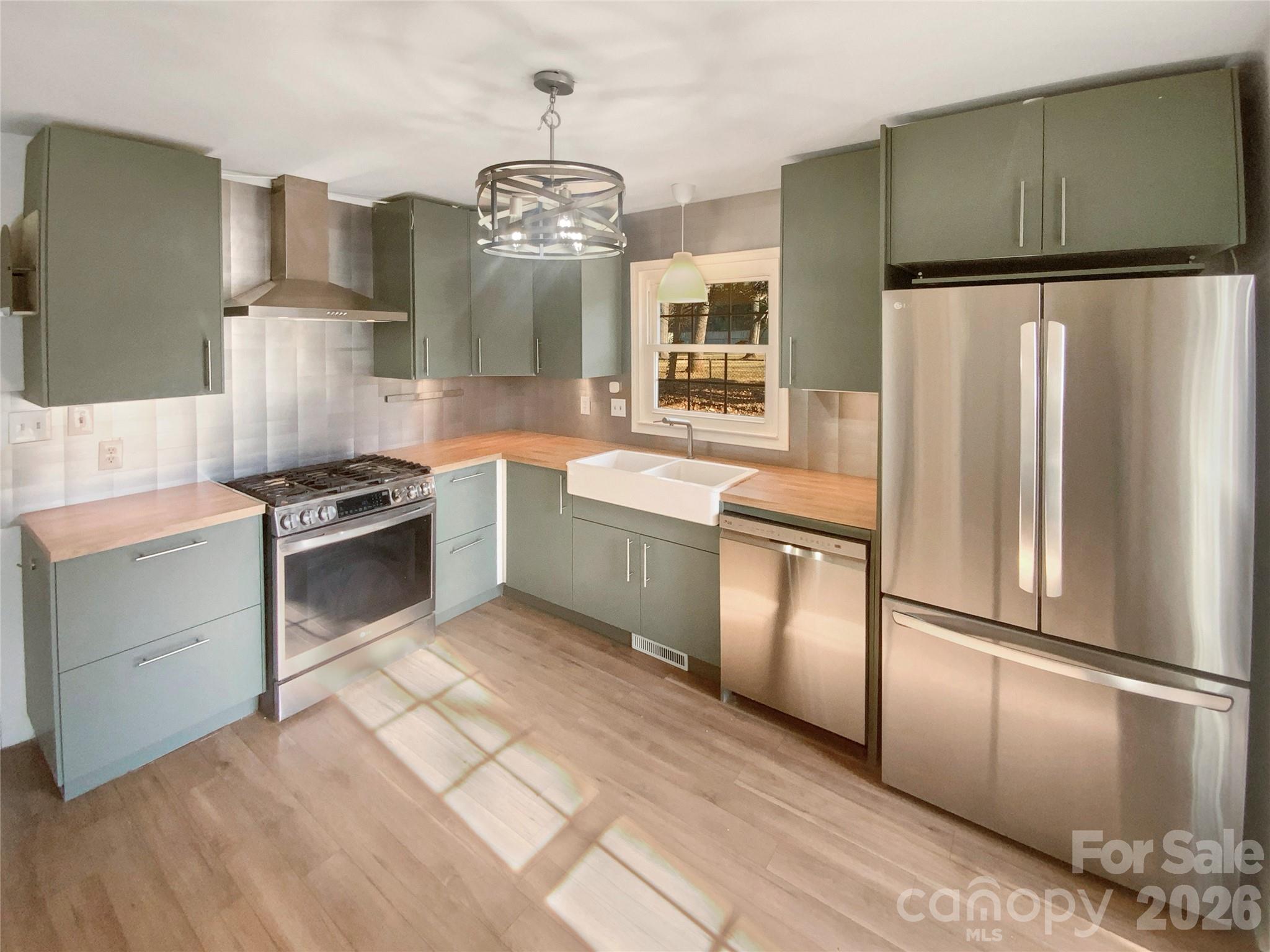 4661 Easthaven Drive