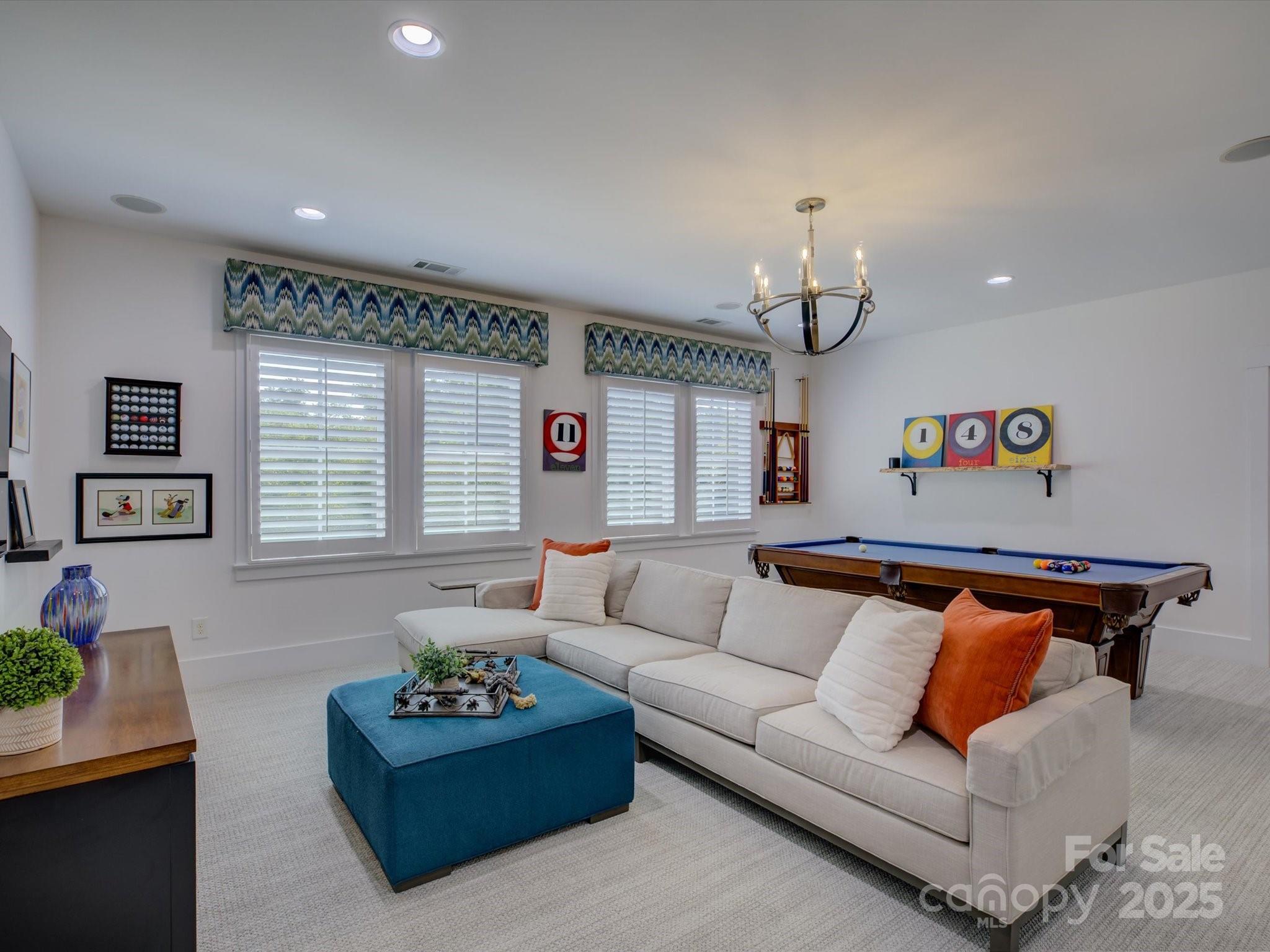 Longbrooke - Residential