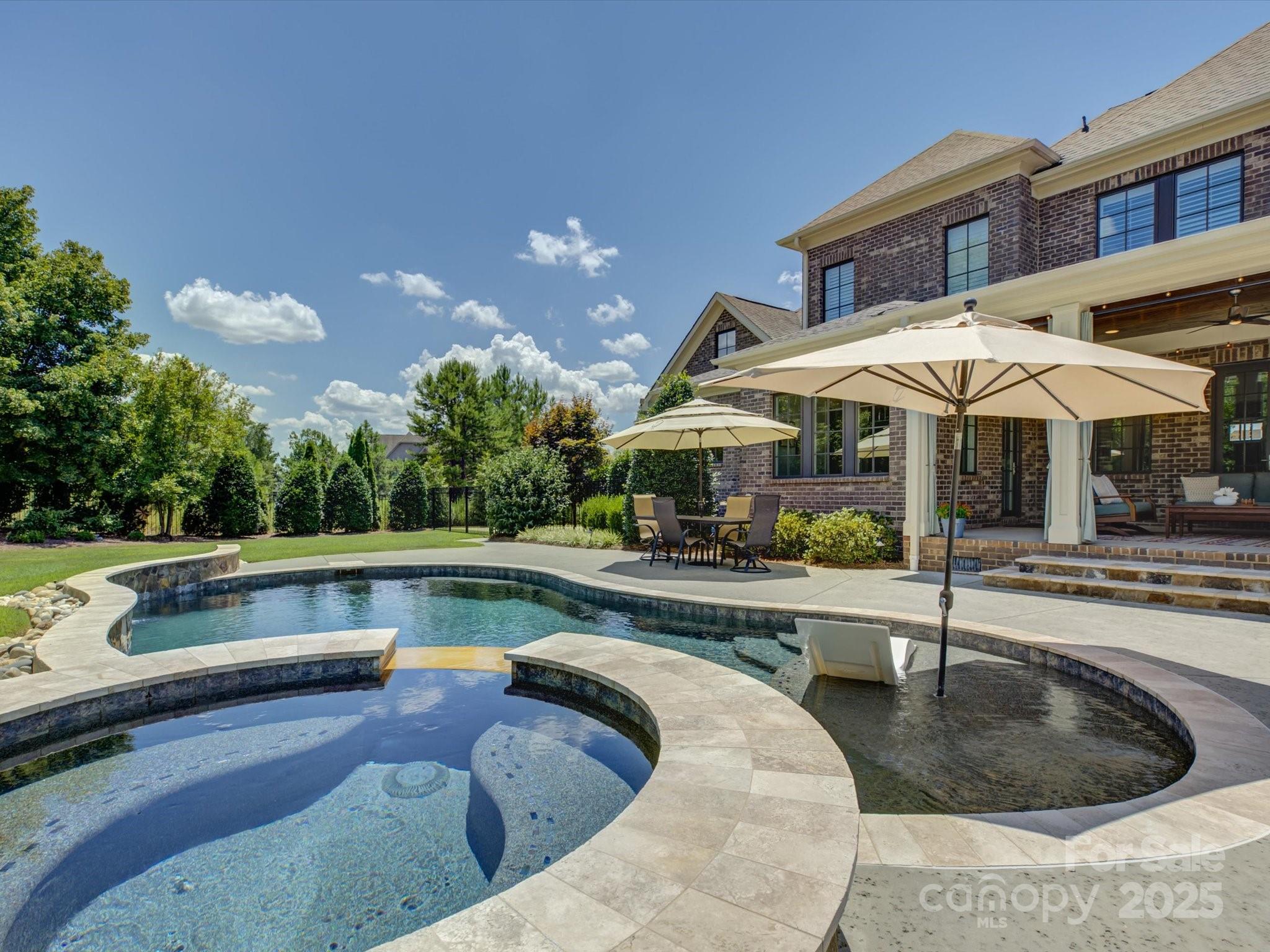 Longbrooke - Residential