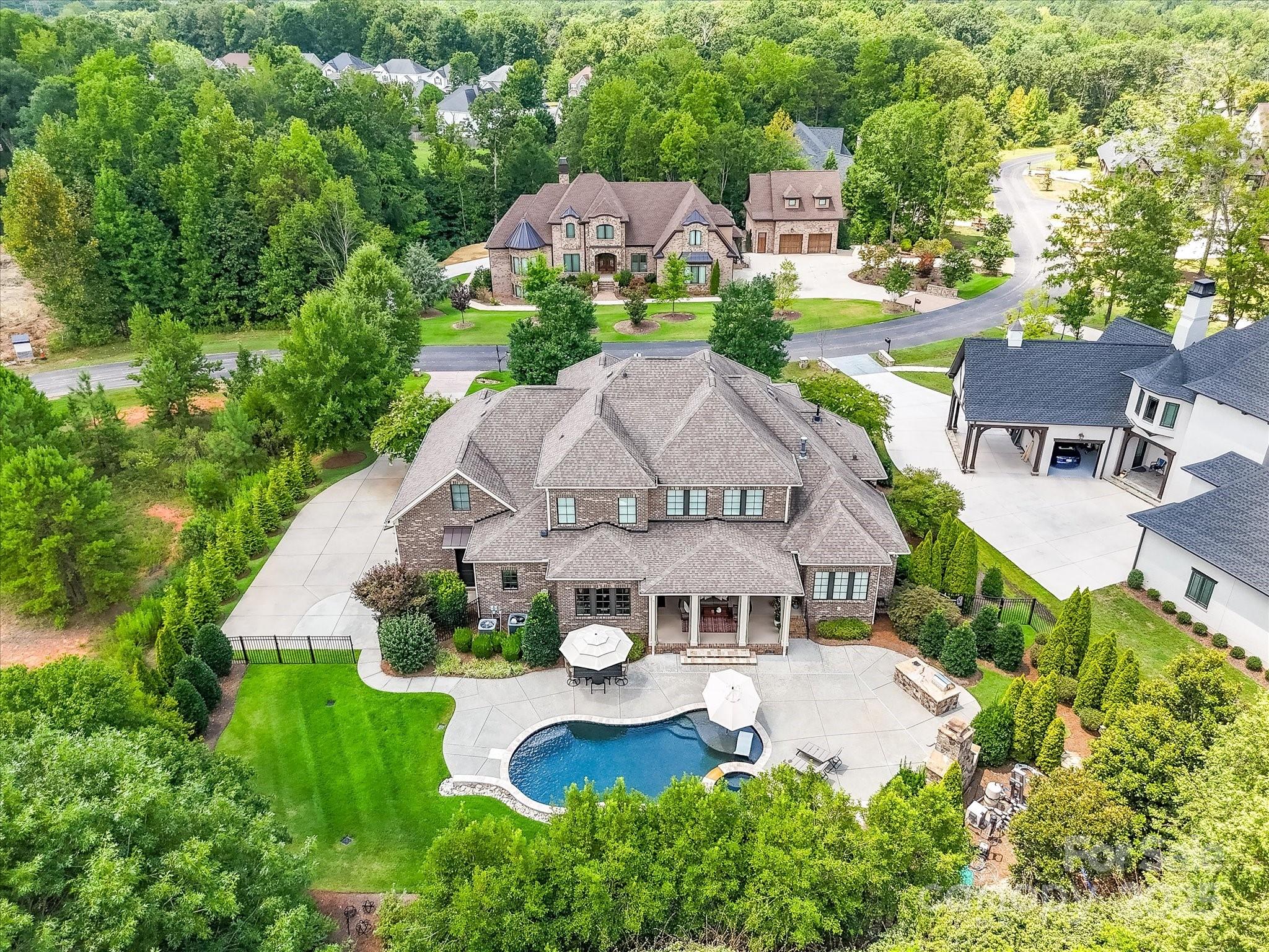 Longbrooke - Residential