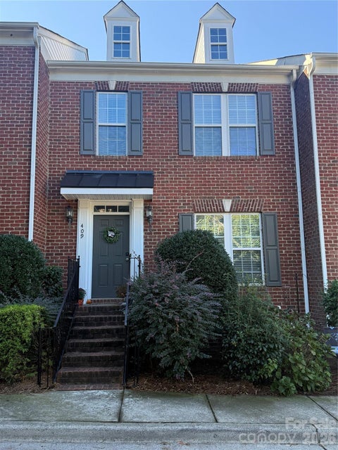Photo for 409 Armour Street
