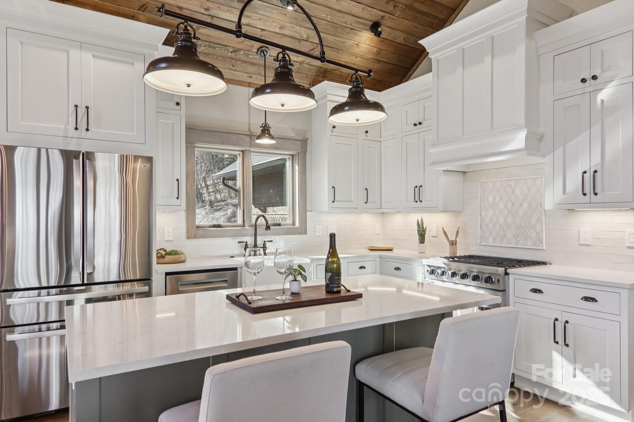 Smoky Mountain Retreat at Eagles Nest - Residential