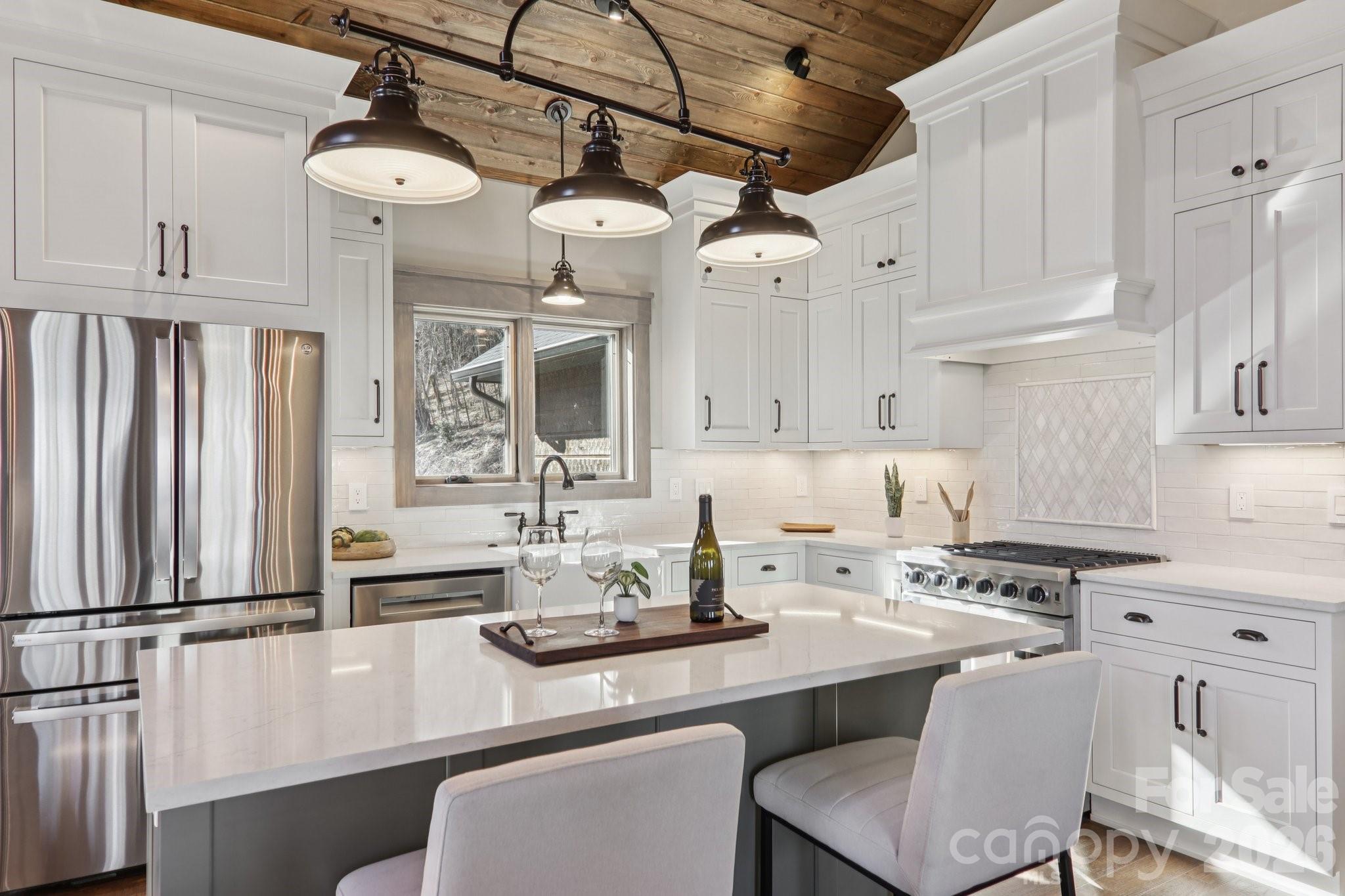 Smoky Mountain Retreat at Eagles Nest - Residential