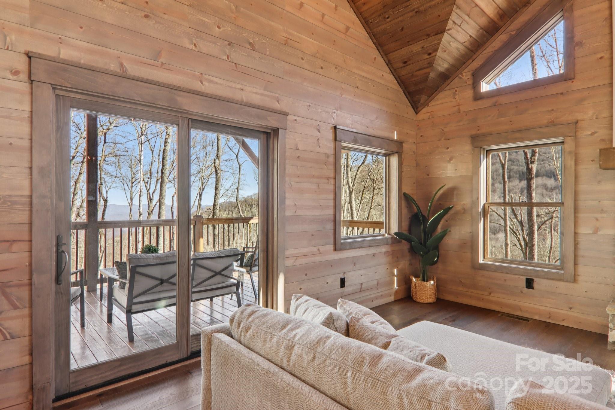 Smoky Mountain Retreat at Eagles Nest - Residential