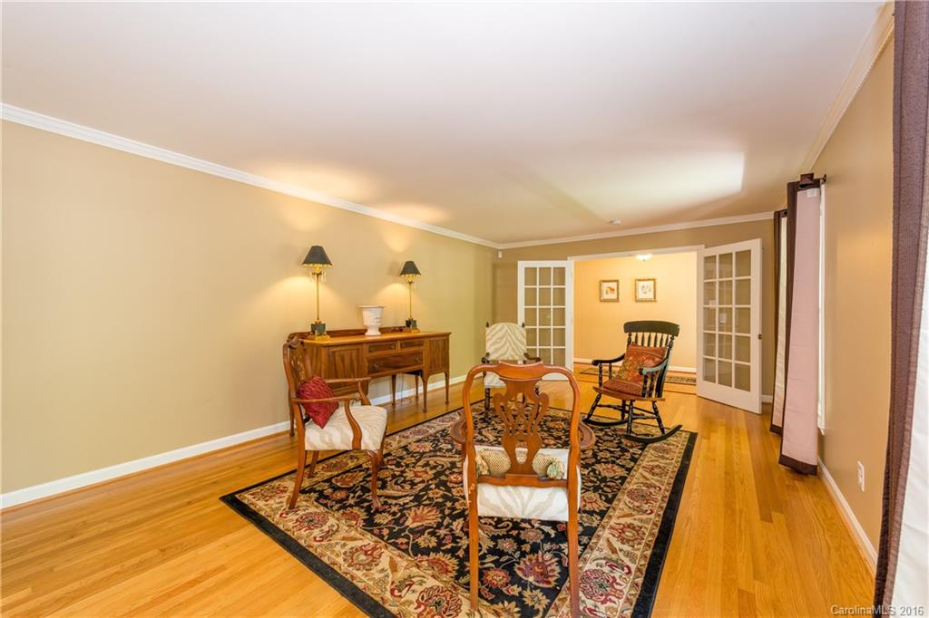 Lansdowne - Residential