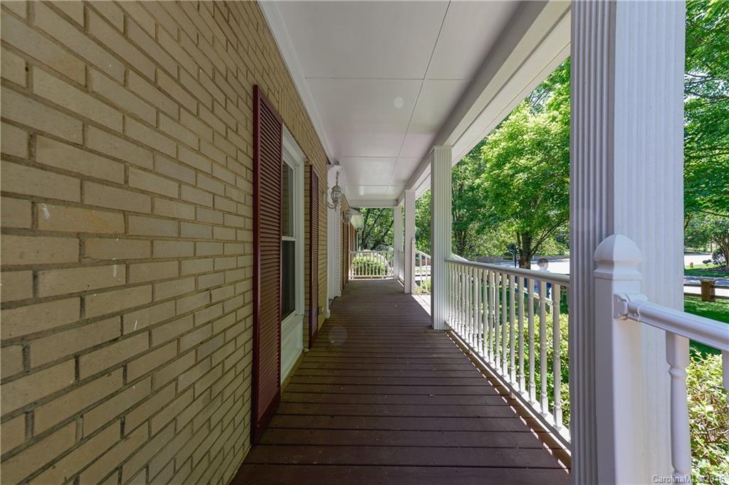 Lansdowne - Residential