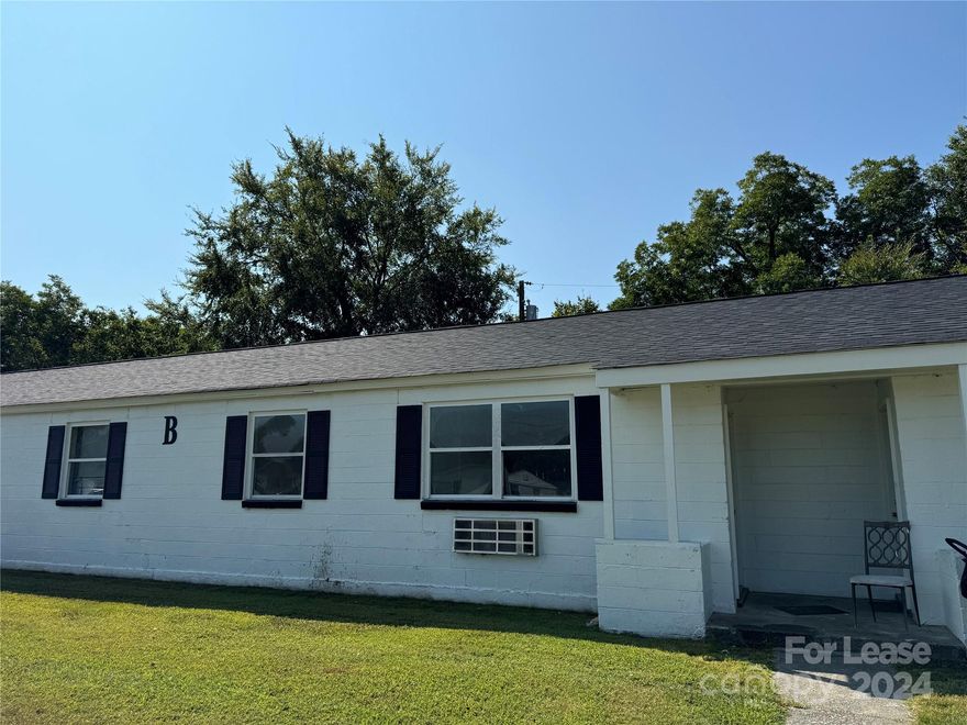 Updated two bedroom, one bath apartment! This home features fresh paint and open concept living! Large living room leads to the open concept kitchen and dining area. Two good sized bedrooms, a full bathroom, and large storage room. Laundry facilities available in complex. Tenants are responsible for all utilities (electric and water.) Home is pet friendly with pet rent of $25/mo. for each pet. Please, no dangerous breeds.