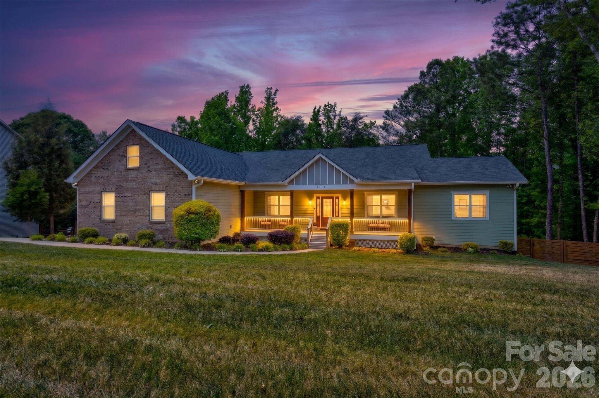 9311 Willowglen Trail