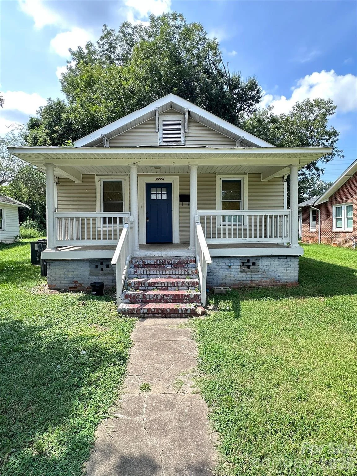 2228 Camp Greene Street, Charlotte, NC, 28208