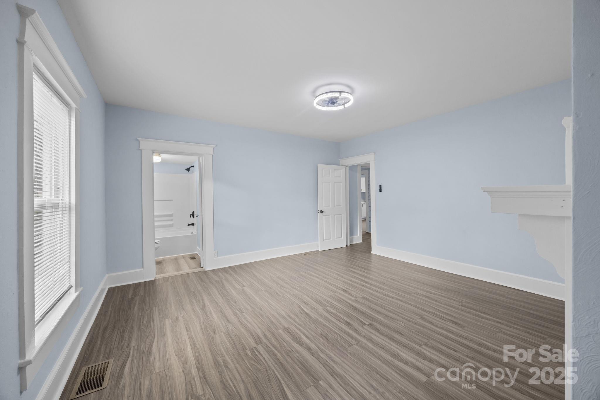 1312 Wilson W Lee Boulevard