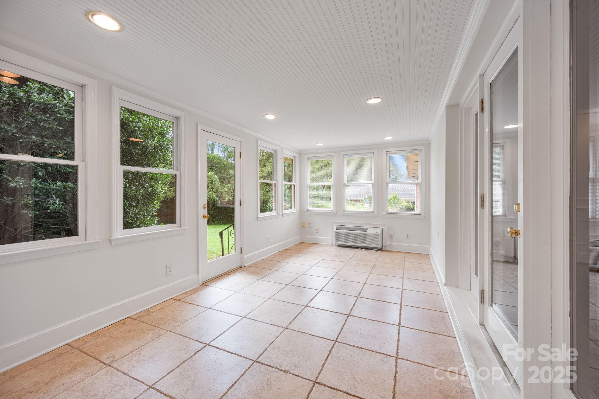 Montibello - Residential