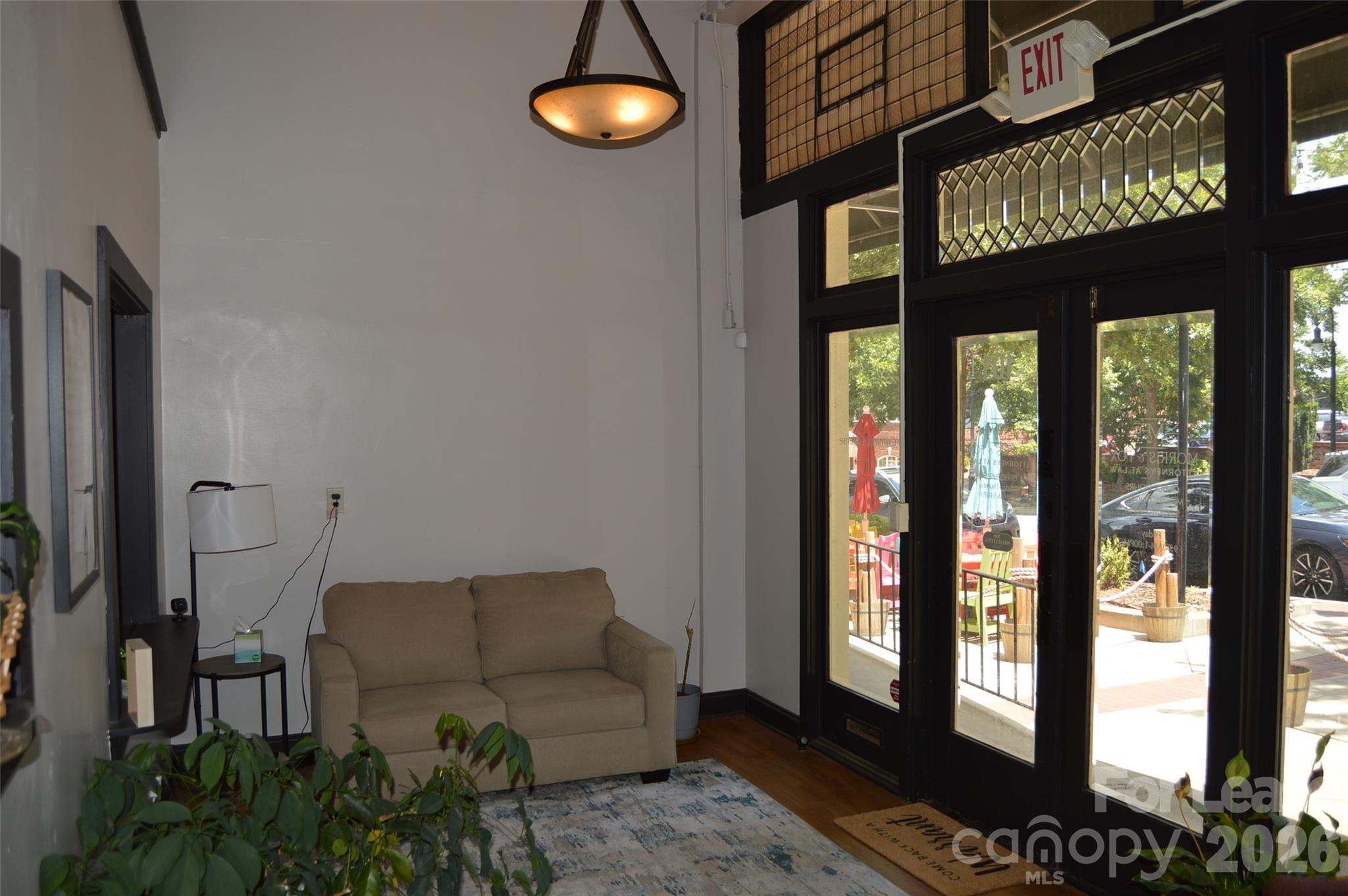 121 N Center Street