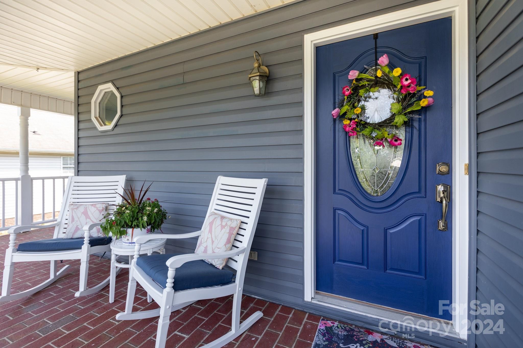 Mistletoe Ridge - Residential