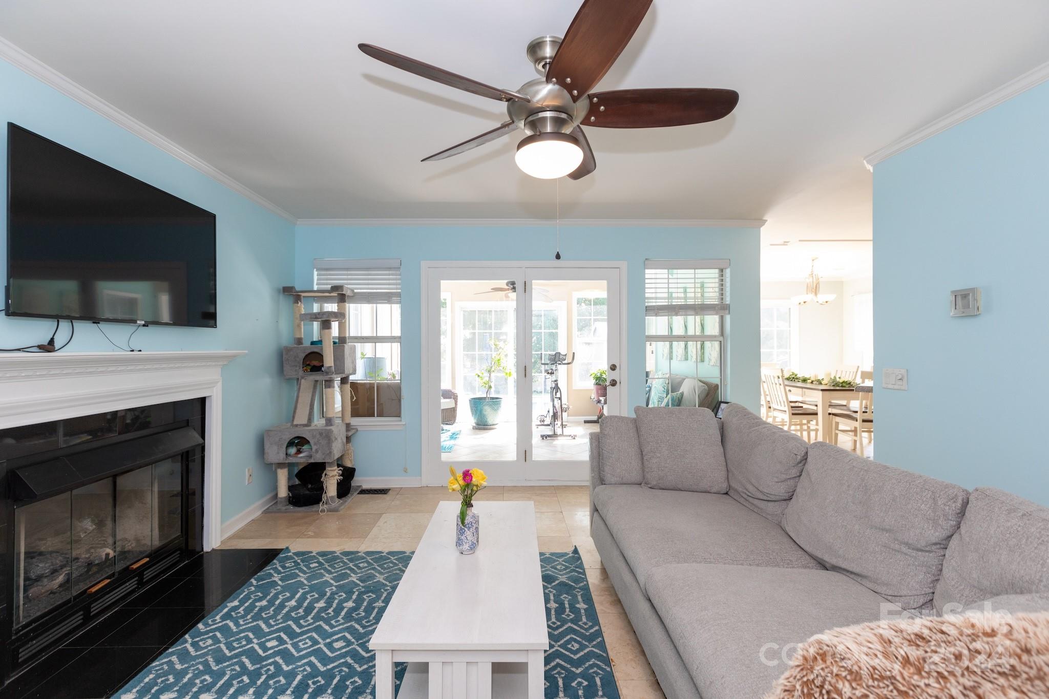 Mistletoe Ridge - Residential