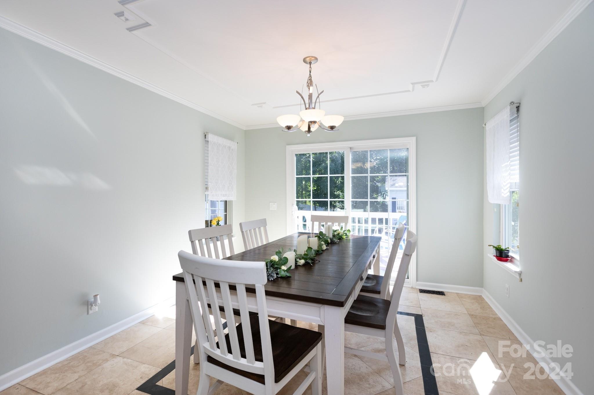 Mistletoe Ridge - Residential