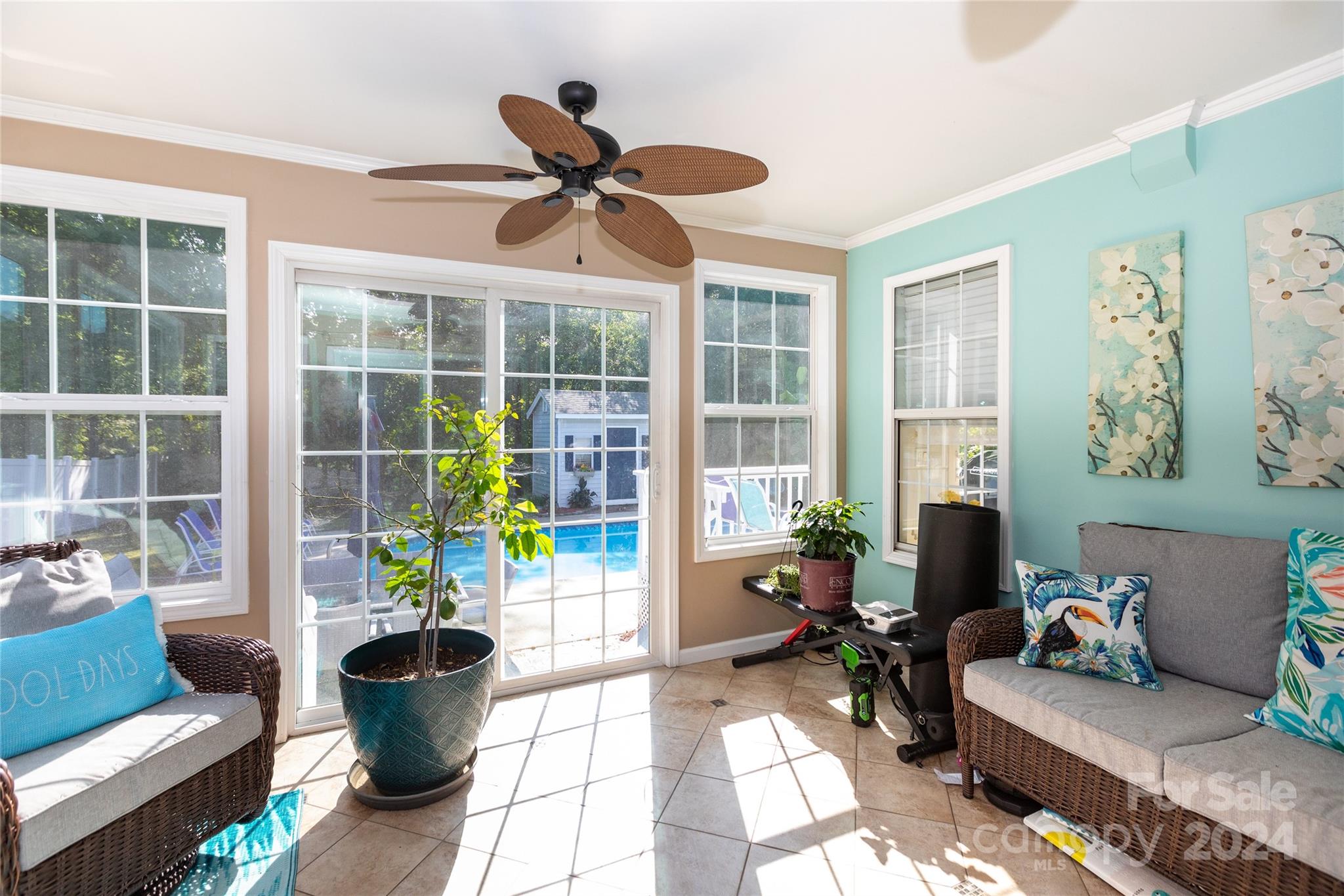 Mistletoe Ridge - Residential
