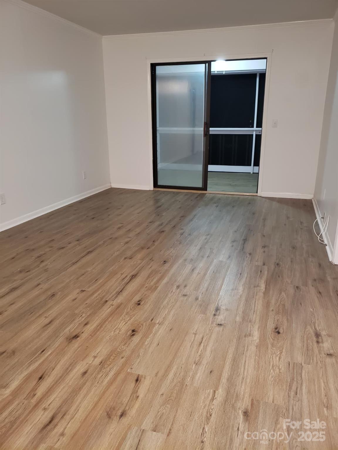 Laurel Park Villas - Residential