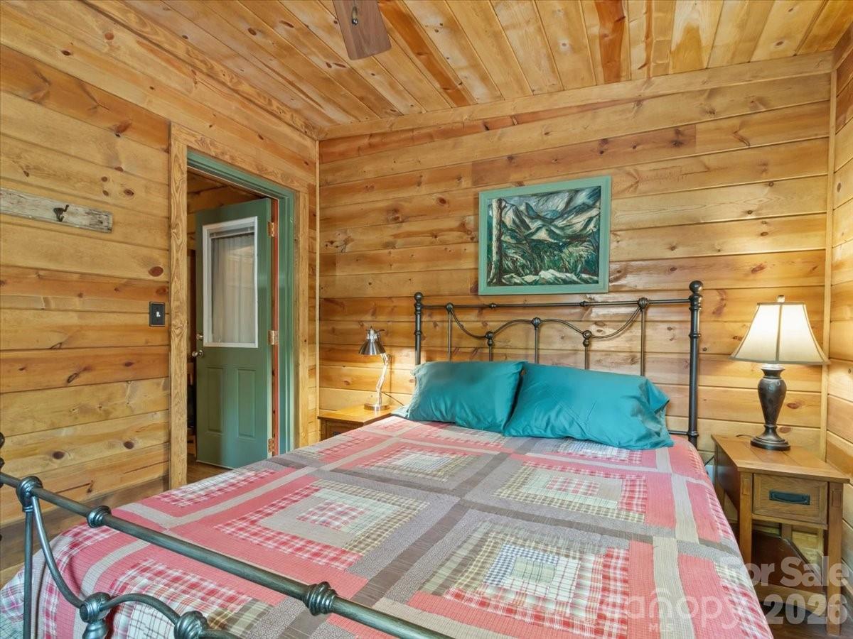 Bear Den Acres - Residential