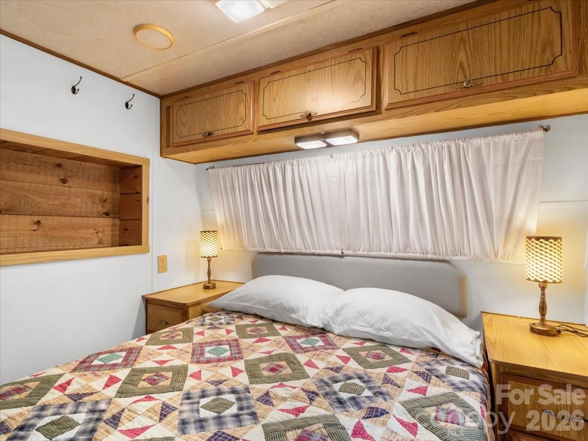 Bear Den Acres - Residential